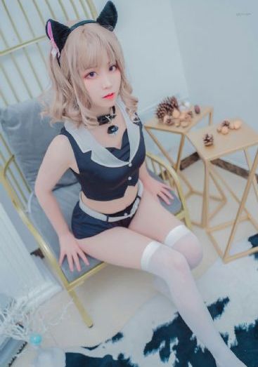 巨大乳尖奶怀孕动漫