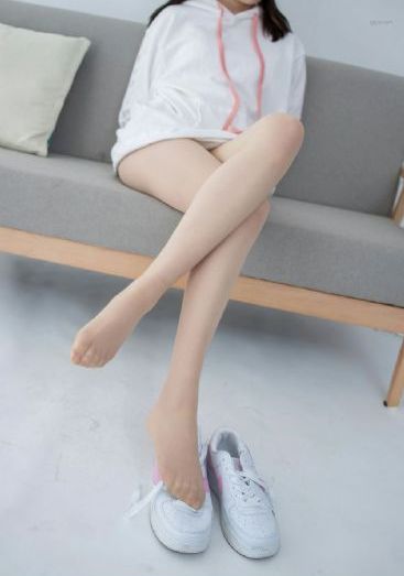 年轻的嫂子3在线观看