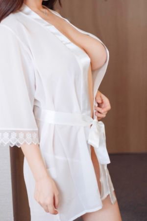 少年白马醉春风